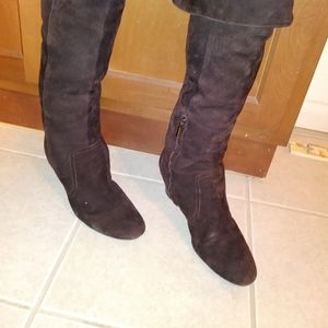 Women's Suede Boots